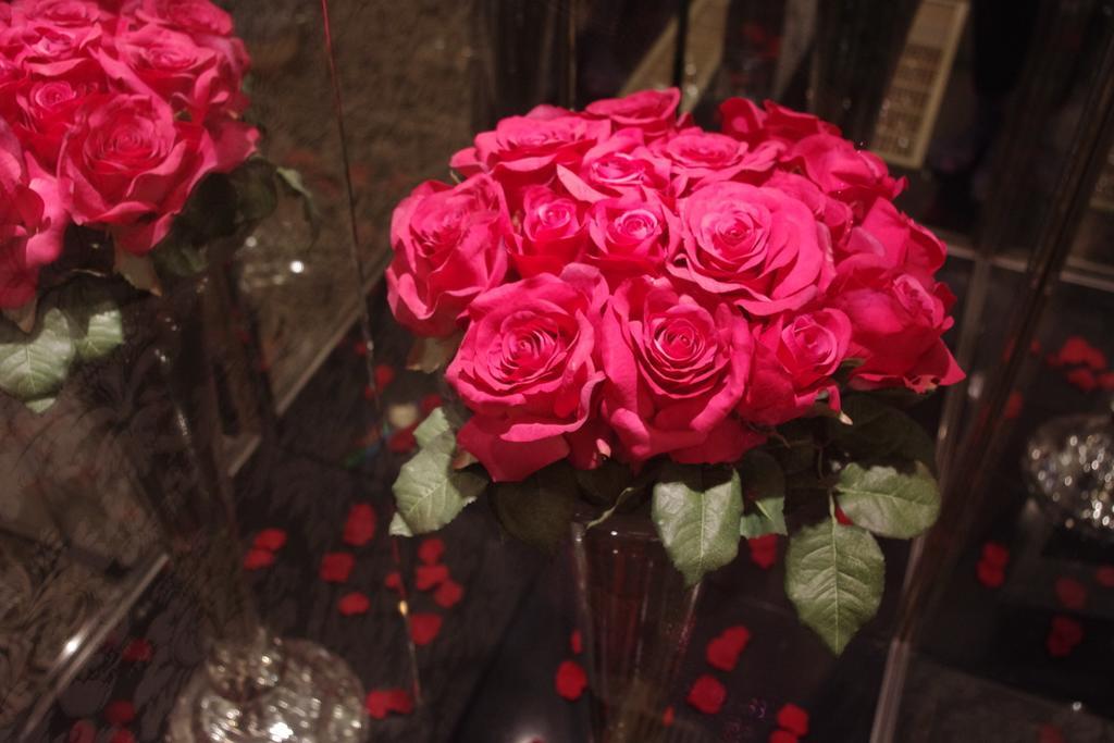 Hotel Casablanca (Adults Only) โอซาก้า ภายนอก รูปภาพ